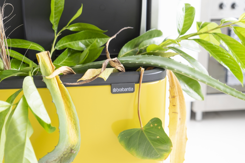 Urban Jungle Bloggers - Brabantia Bo Bin #urbanjunglebloggers #brabantiabo