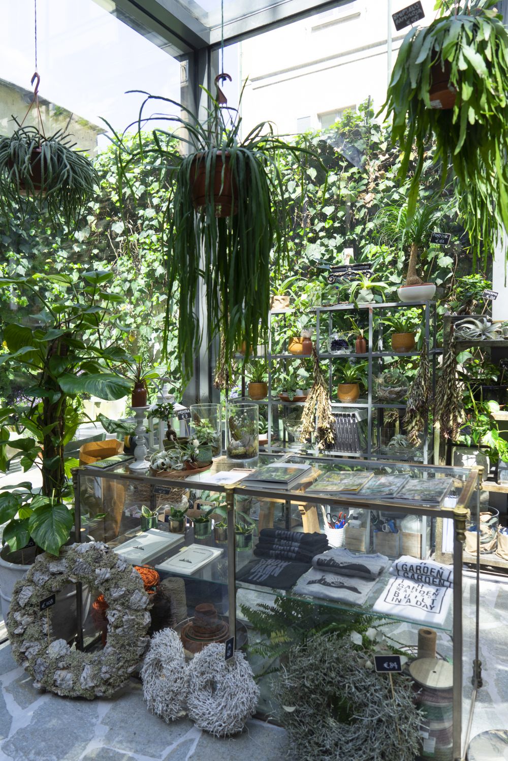 Urban Jungle Bloggers - Green Fingers plant shop at Woolrich in Milan #urbanjunglebloggers