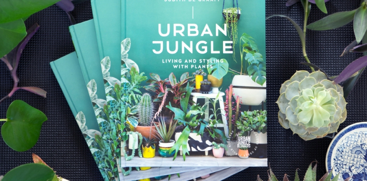 Urban Jungle, living and styling with plants - book in English