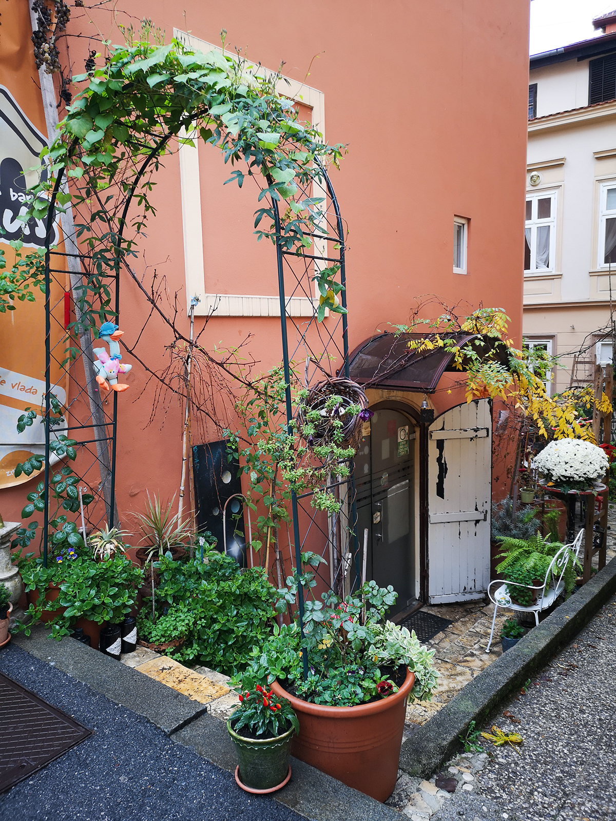 Urban Jungle Bloggers - Green Zagreb Travel Guide